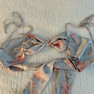 Chic Floral Scarf Top in Pink and Gray